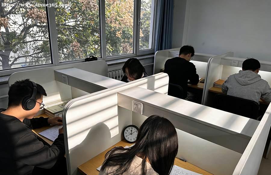 https://www.aixue365.com/school-12/document-id-4846.html