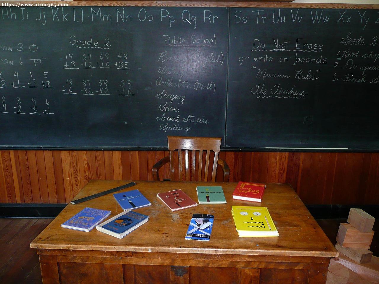 教育部强化中小学办学底线标准,2026基础教育规范化建设全面