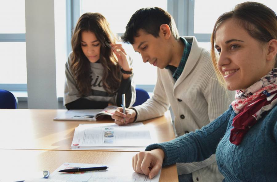 https://www.aixue365.com/school-20/document-id-12790.html