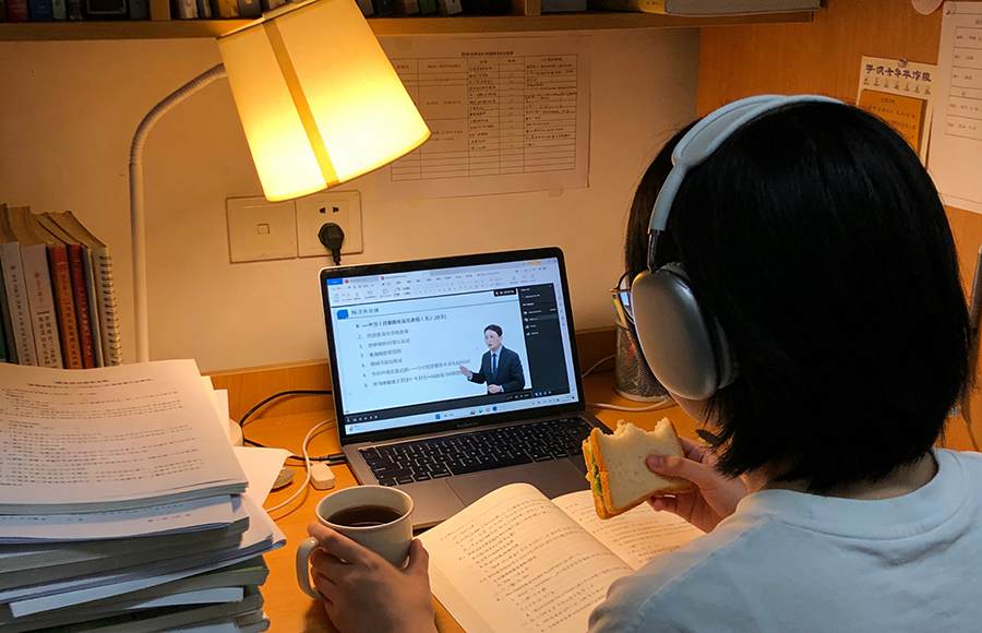FCE只刷题不积累长难句行不行_FCE阅读写作合并在一张试卷吗